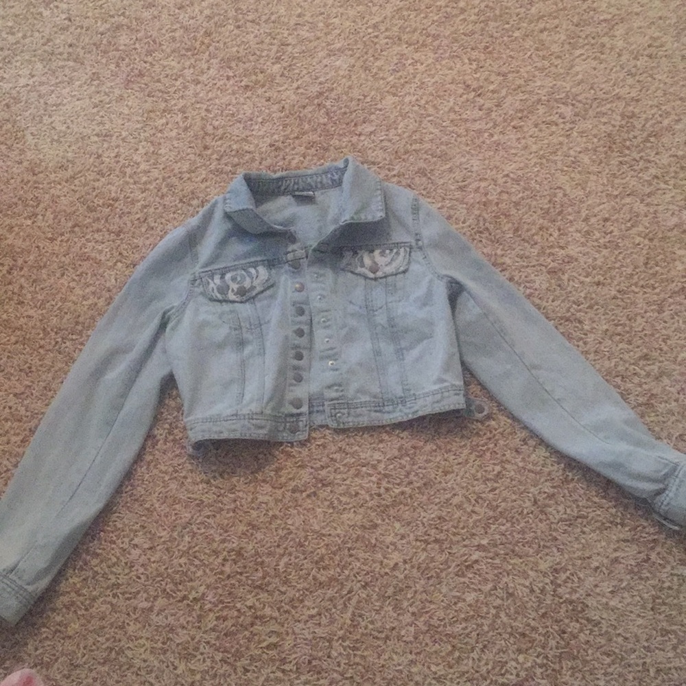 Denim jacket with lace